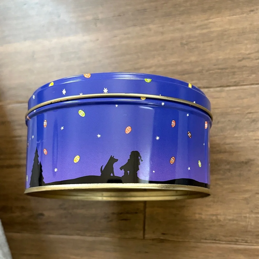 M&M'S vintage 1989 peanut M & M tin